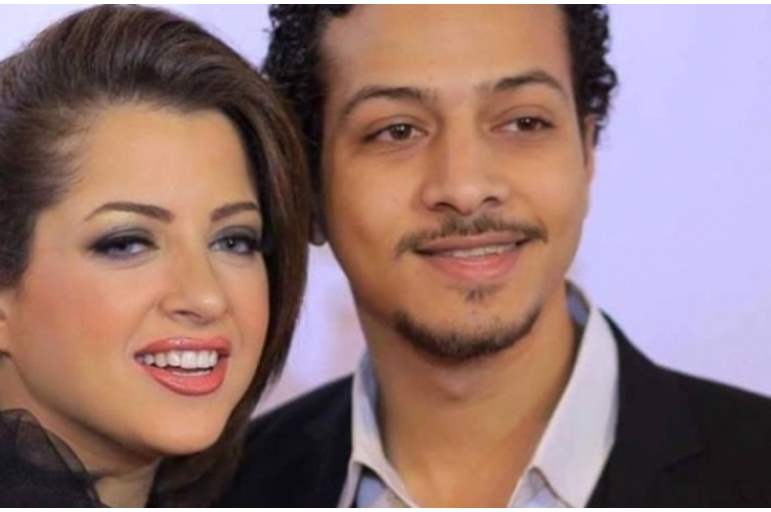 مصطفى فاروق يعبر عن غضبه